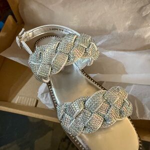 Steve Madden NEW Sparkling Silver Sandals - Girls